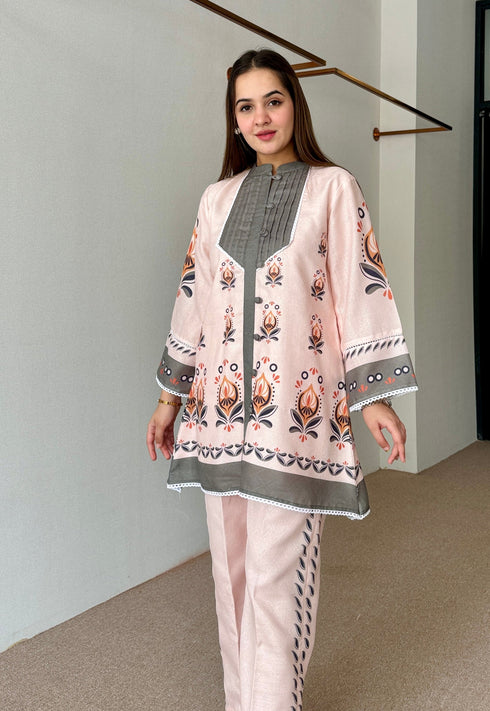 Myra Beige Festive Fusion Set